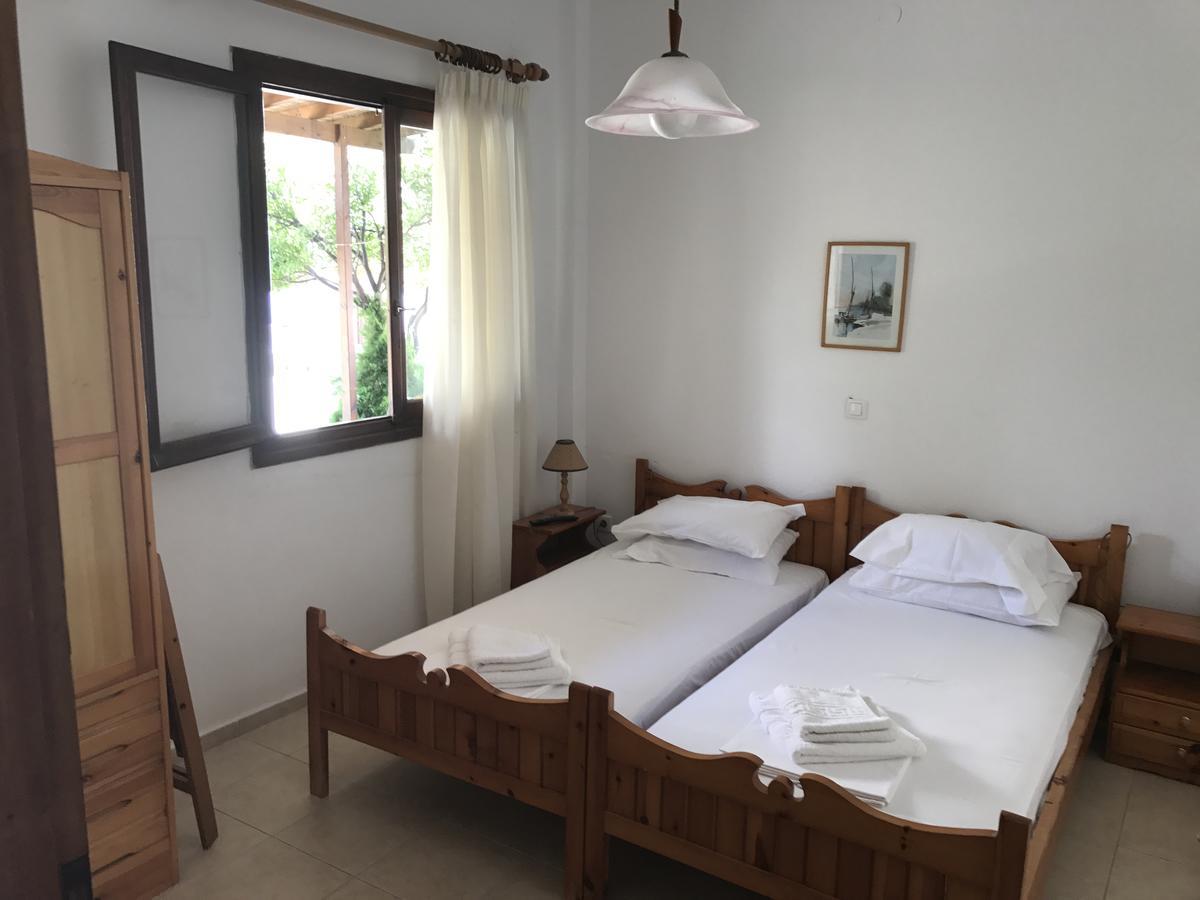 Akti Rooms And Studios Livadi  Luaran gambar